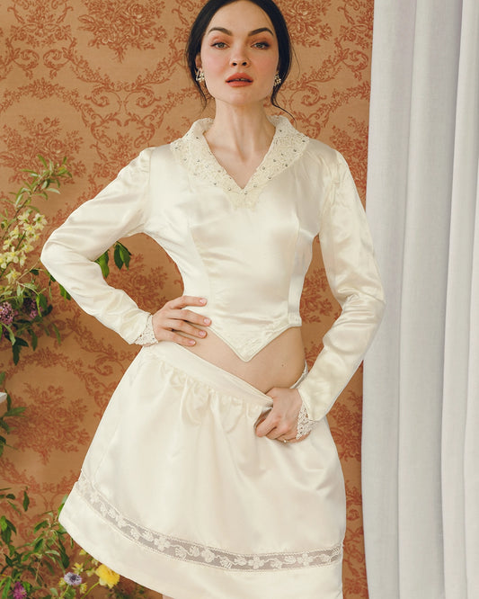 1940s Satin Basque-Waist Bodice With Lace Sailor Collar