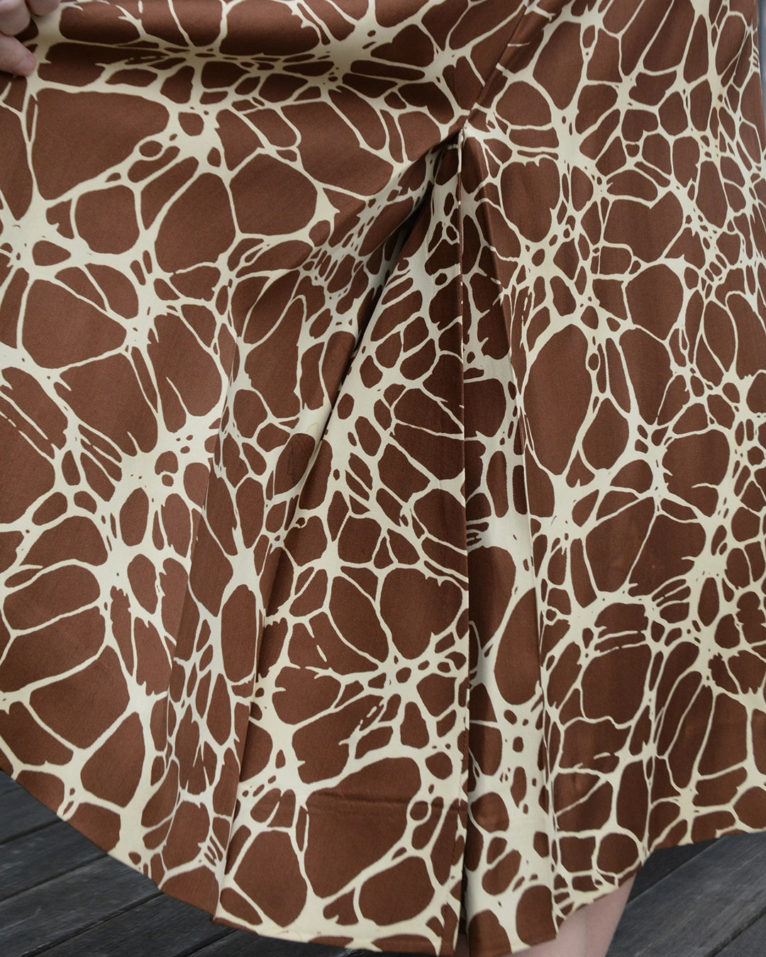 1950s Adele Simpson Printed Silk Sheath Dress with Matching Fringed Shawl/Sash