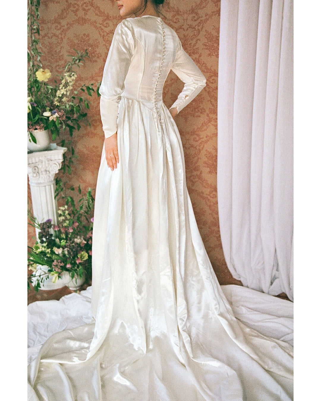 Vintage 1940s Duchesse Satin Princess Cut Wedding Dress With Court Train And Eyelet Cutout Beadwork