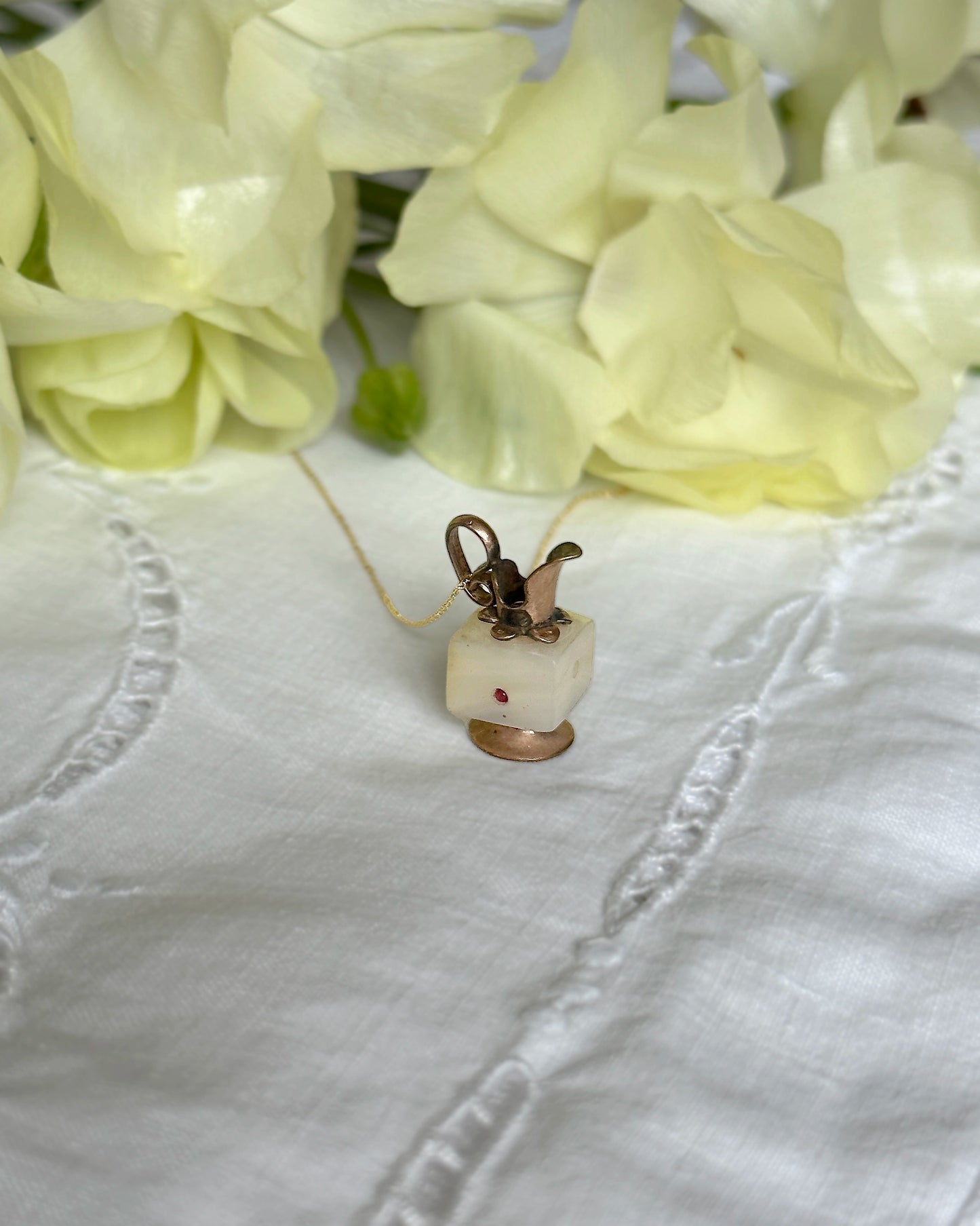 Antique Victorian Agate Ewer Pendant