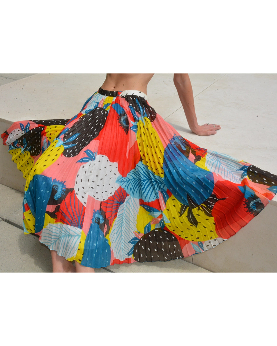 Vintage French Abstract Fruit Print Sunray Pleated Cotton Skirt