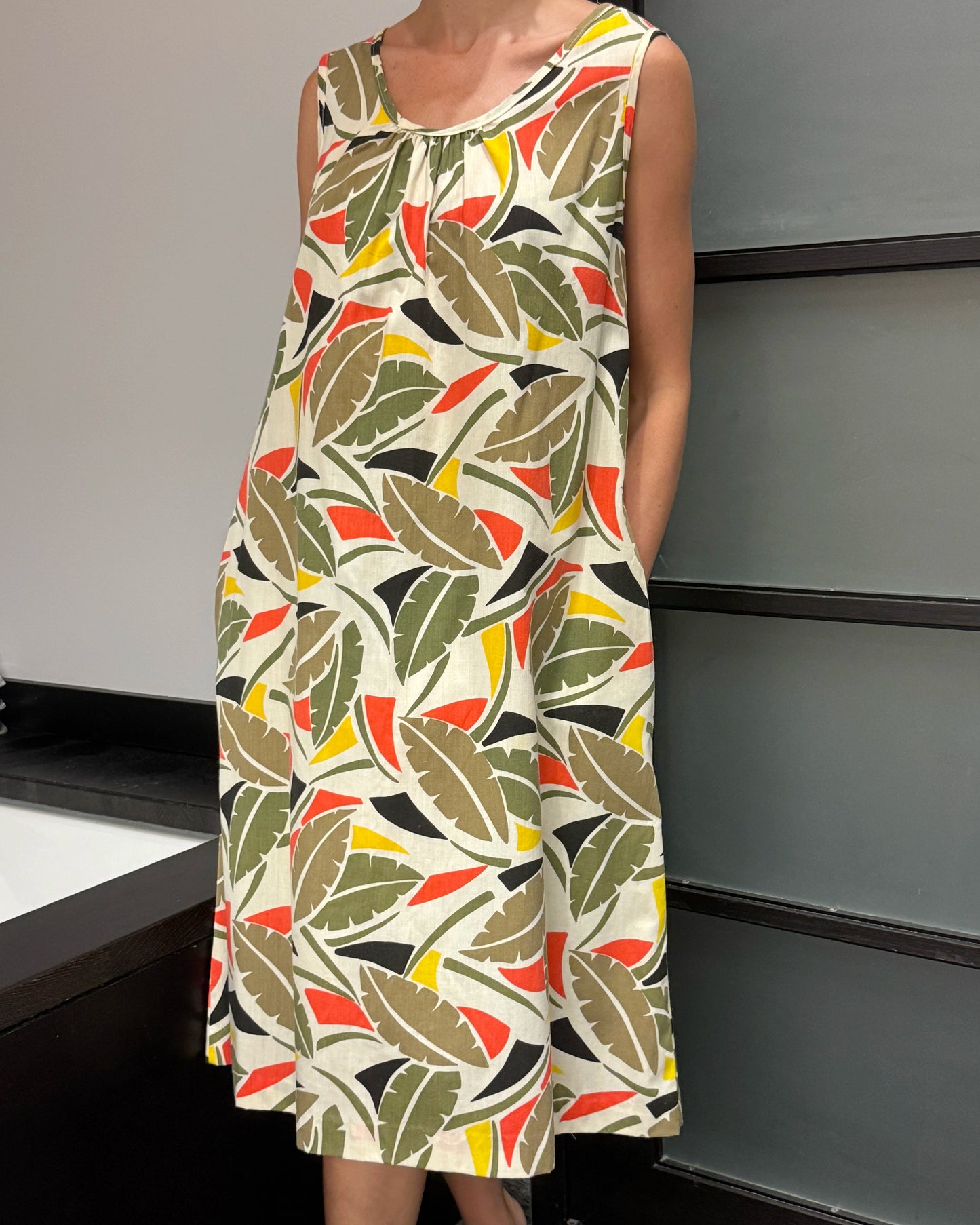 Vintage Graphic Print Cotton Tent Dress (Belted)