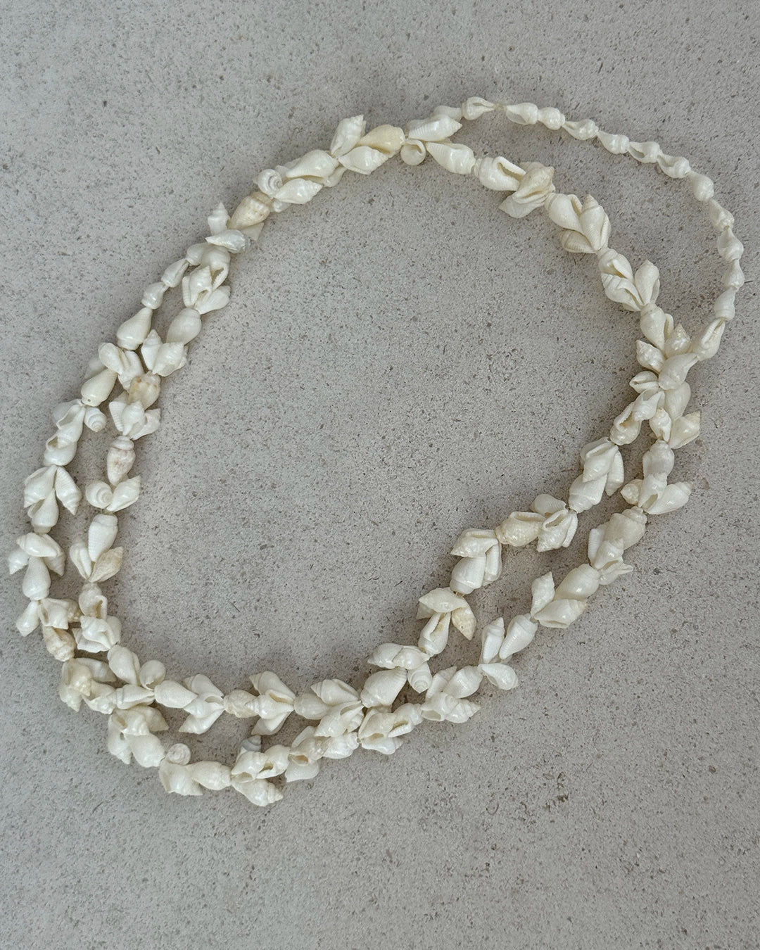 Vintage Twisted Ivory Seashell Necklace