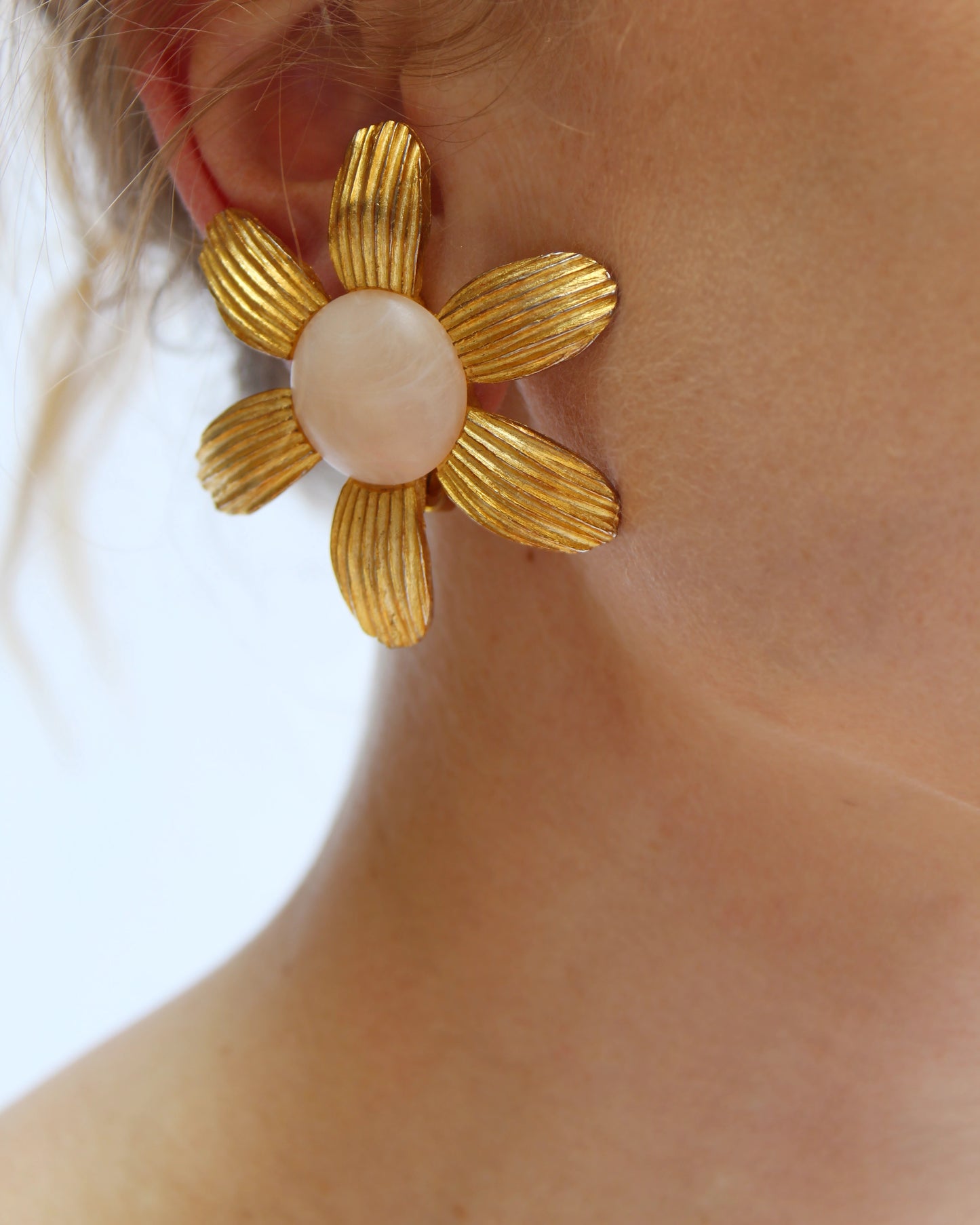 Vintage Oversized Stud Flower Earrings