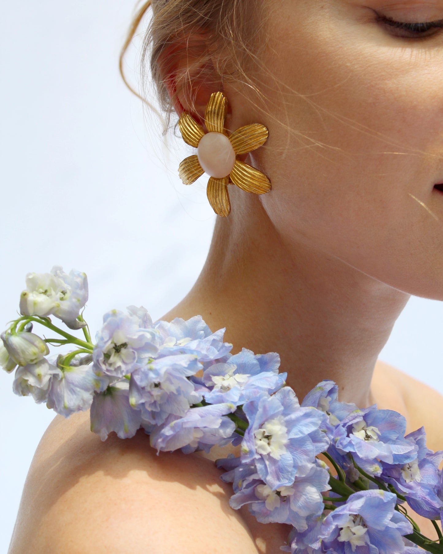 Vintage Oversized Stud Flower Earrings
