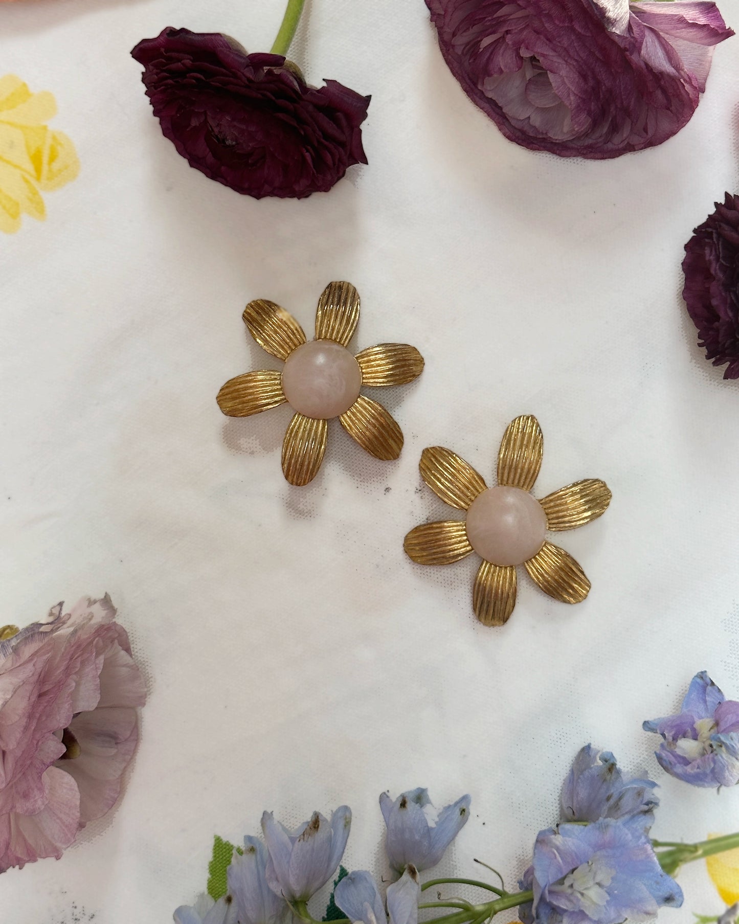 Vintage Oversized Stud Flower Earrings