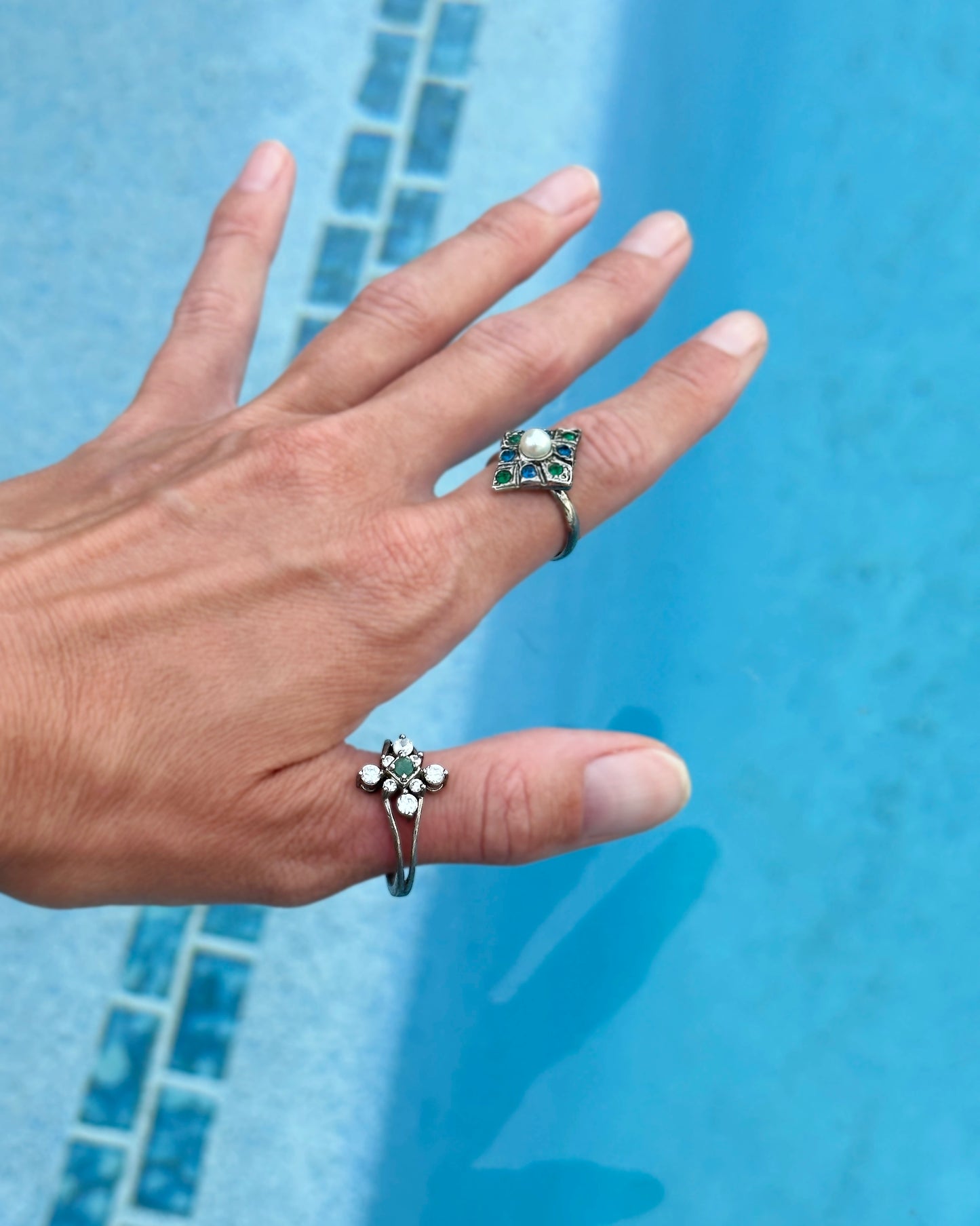 Vintage Gemstone Cluster Thumb Ring