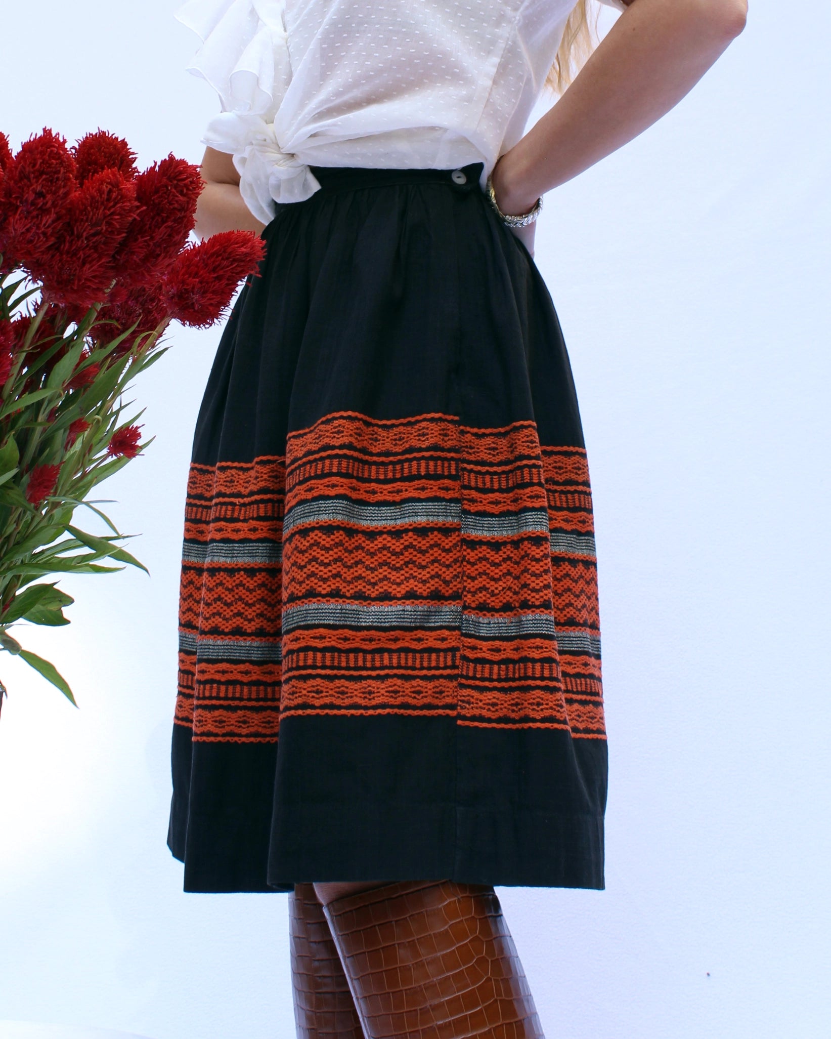 Embroidered 2024 skirt mexican