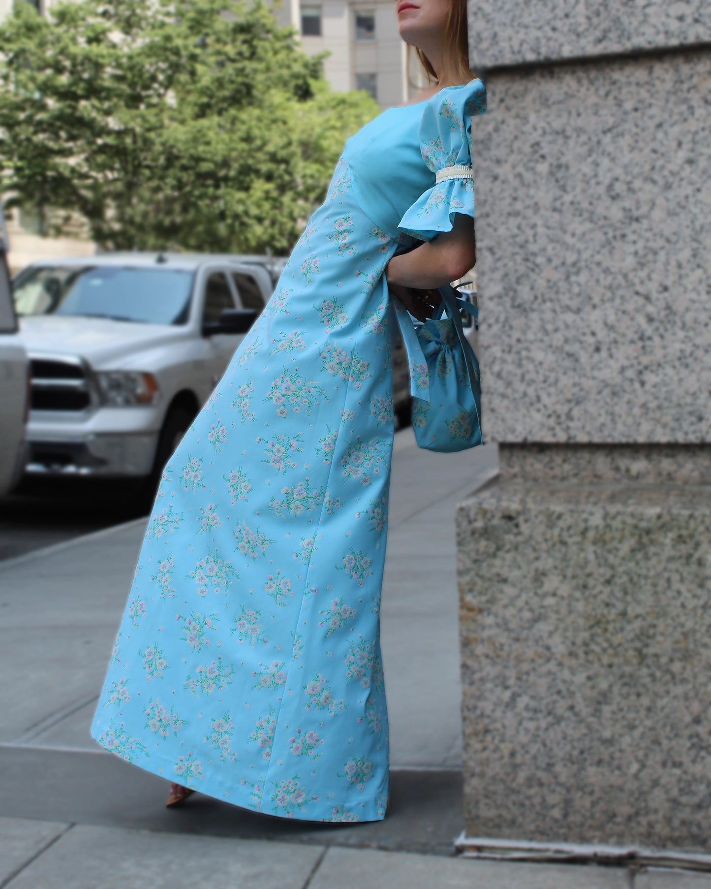 Vintage Floral Puff Sleeve Regency-Core Dress