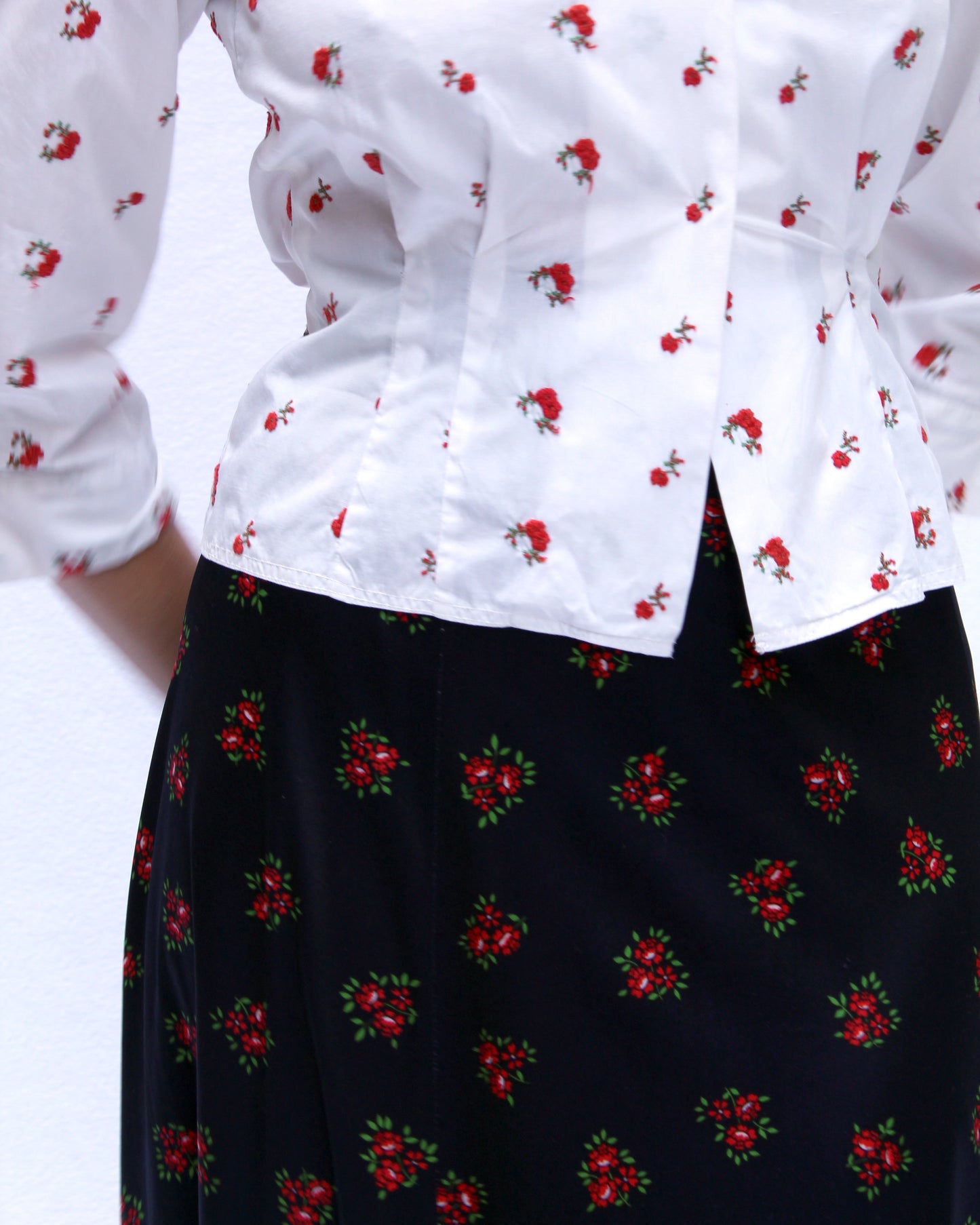 Vintage 1970s Rose Print Maxiskirt