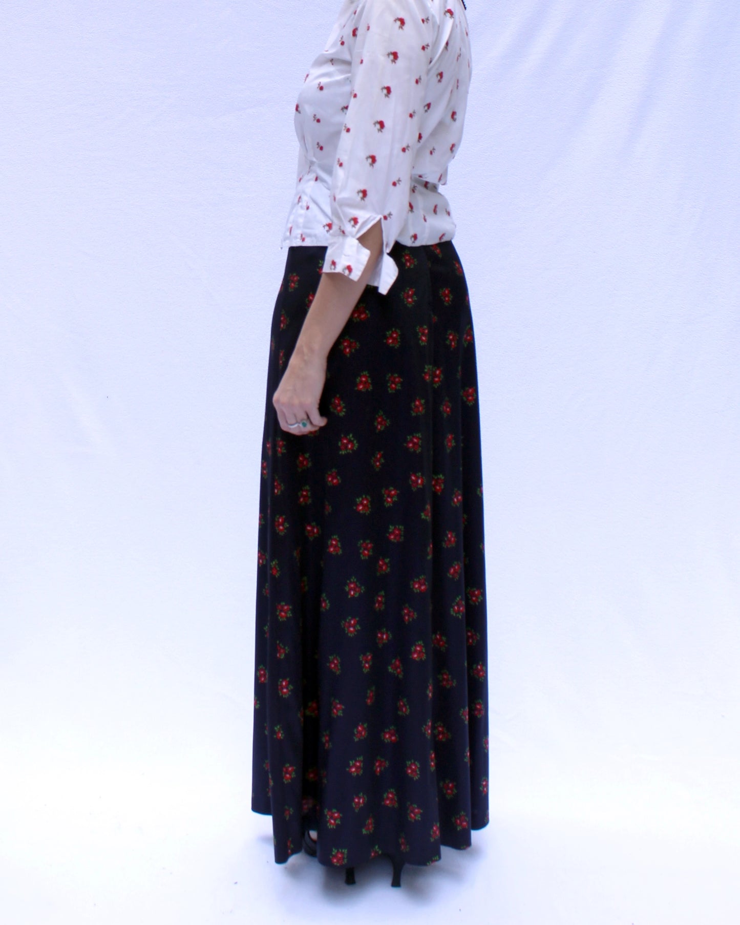 Vintage 1970s Rose Print Maxiskirt