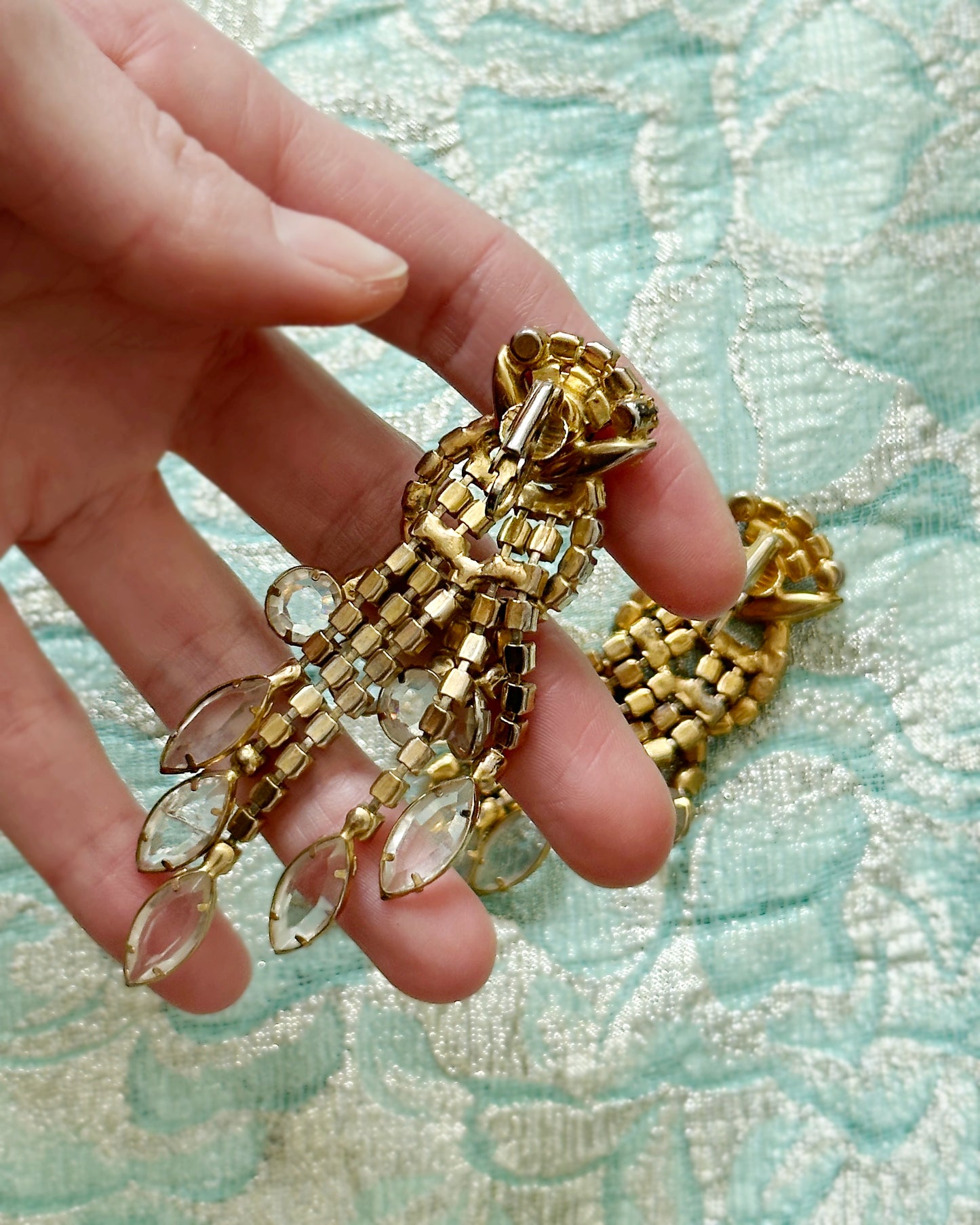 Vintage 1940s Crystal Waterfall Earring