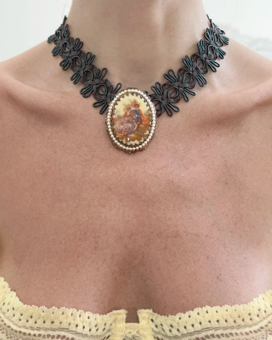 Vintage Rococo Pendant Choker