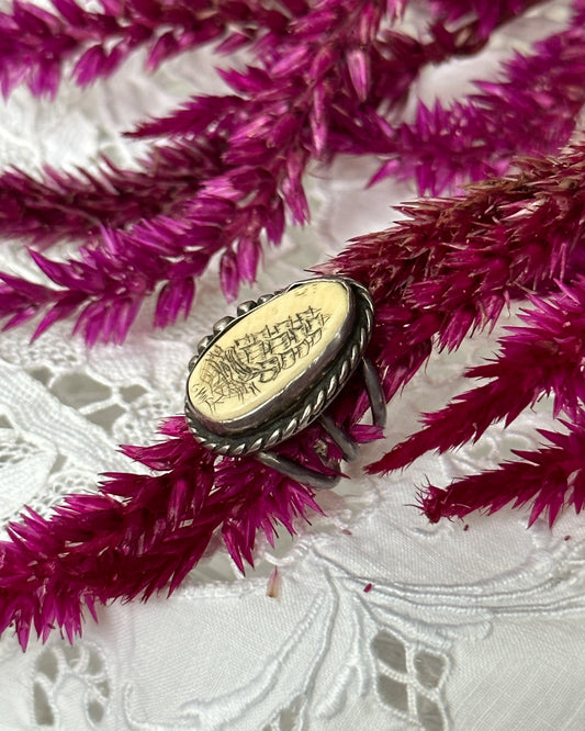 Vintage Sterling Silver Scrimshaw Ring