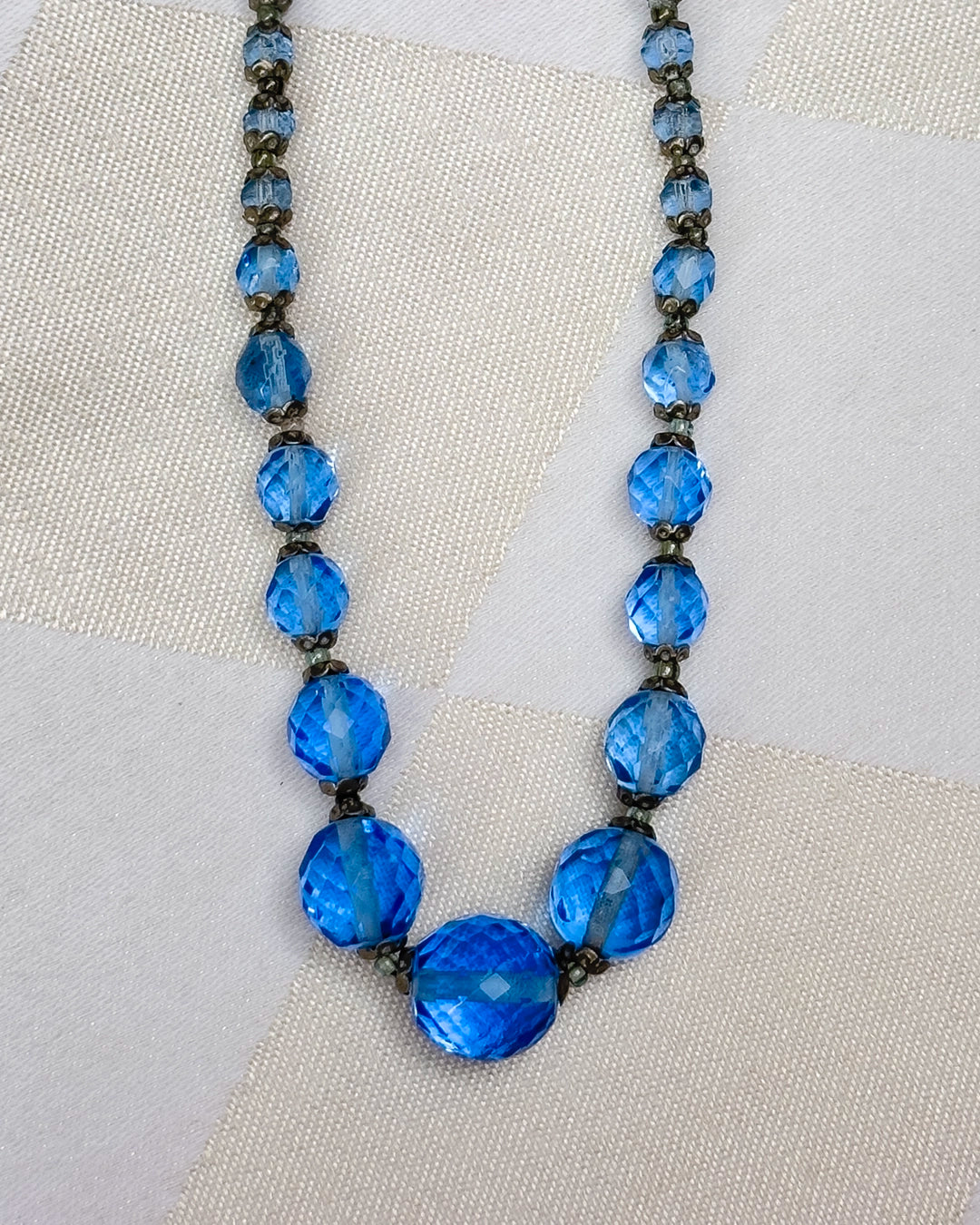 Vintage 1930s Art Deco Blue Cut-Crystal Glass Choker