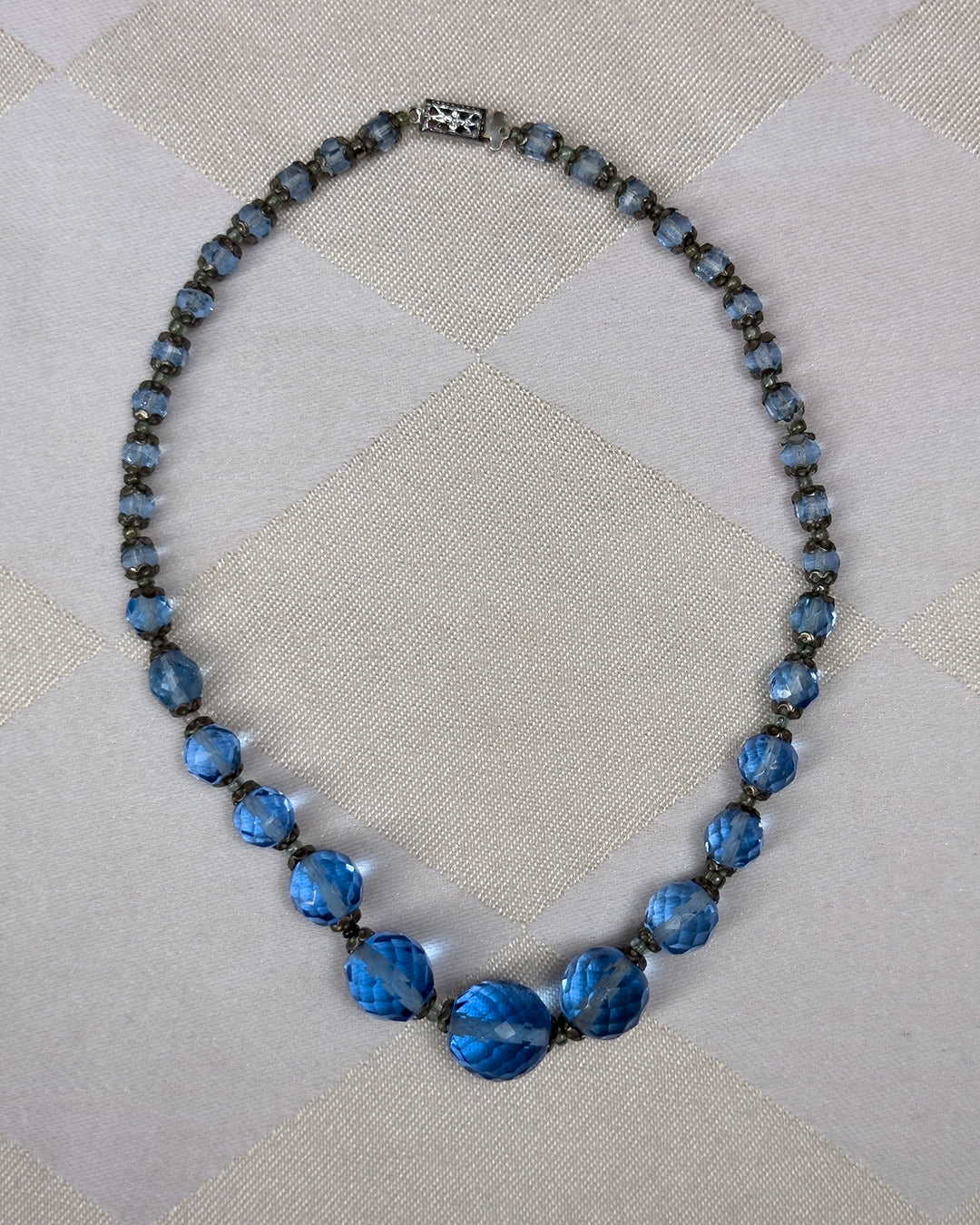 Vintage 1930s Art Deco Blue Cut-Crystal Glass Choker
