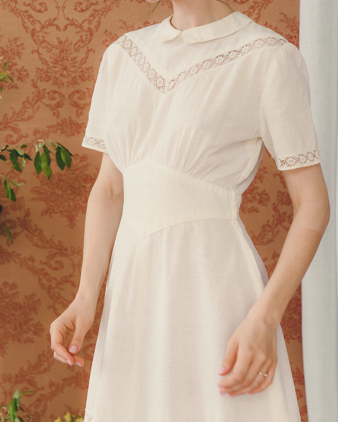 Vintage 1940s Peter Pan Collar Dress With Lace Insets