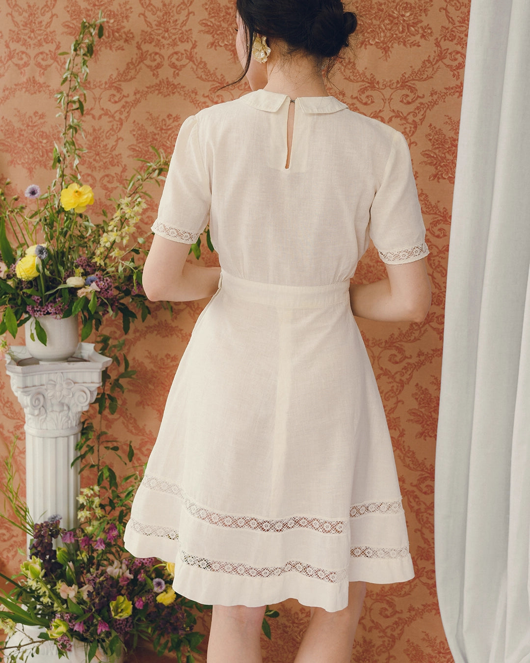 Vintage 1940s Peter Pan Collar Dress With Lace Insets