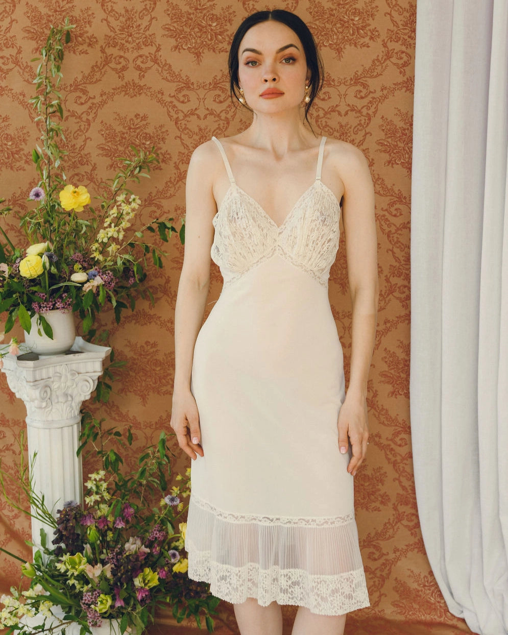 1940s Ivory Lace Slip With Flounce Hem And Crystal-Pleated Details