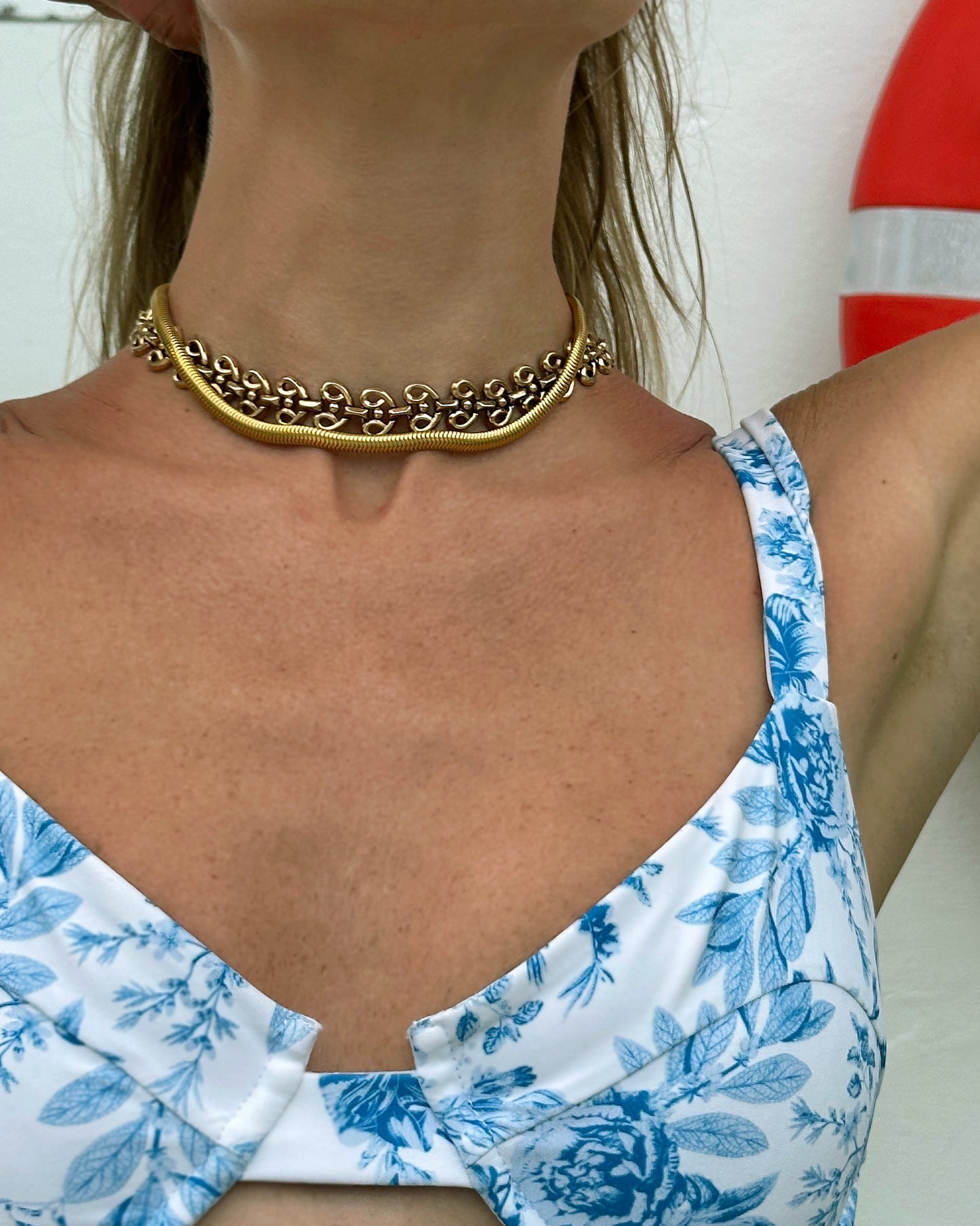Vintage 1940s Trifari Gold Scroll Choker
