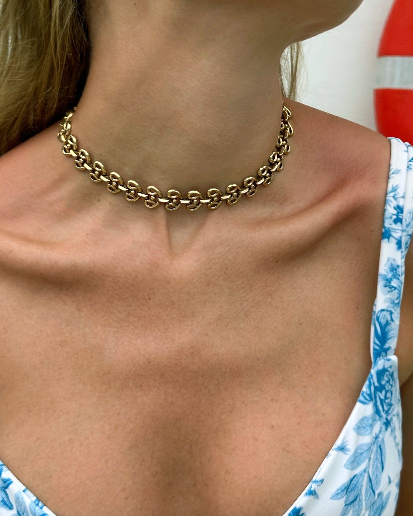 Vintage 1940s Trifari Gold Scroll Choker