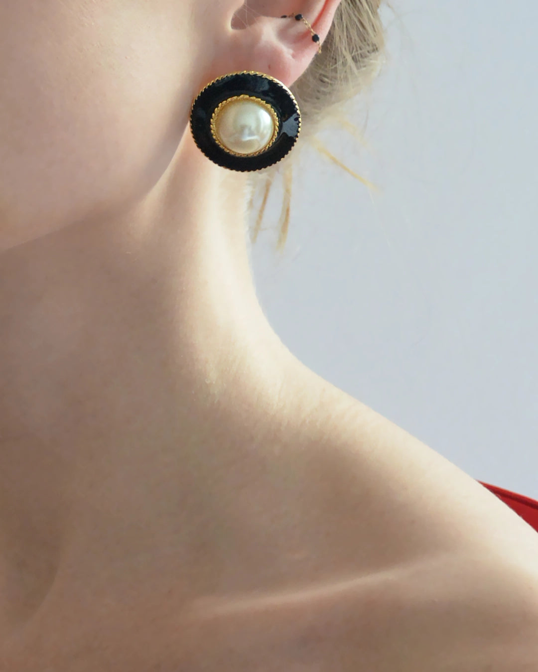 Vintage Black Enamel And Pearl Stud Earrings, post back