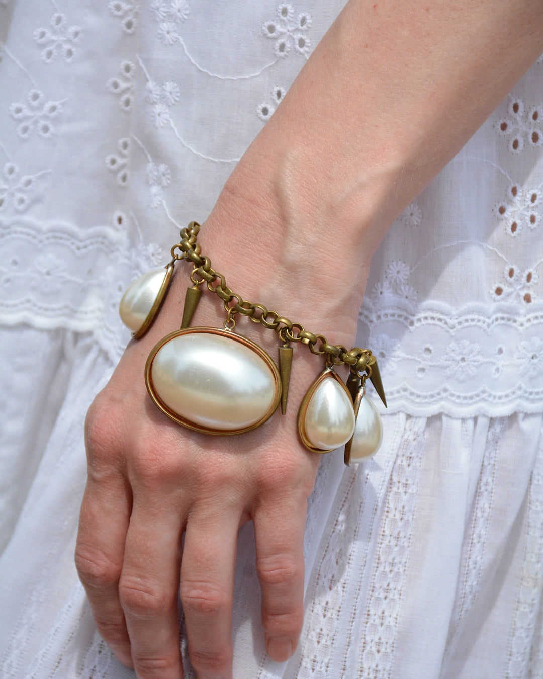 Vintage Chunky Pearl Charm Bracelet