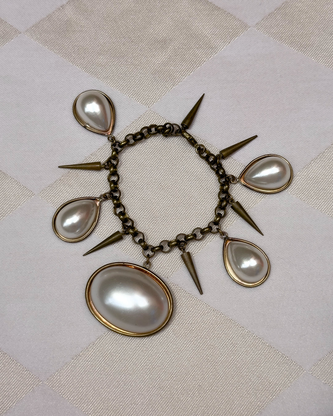 Vintage Chunky Pearl Charm Bracelet