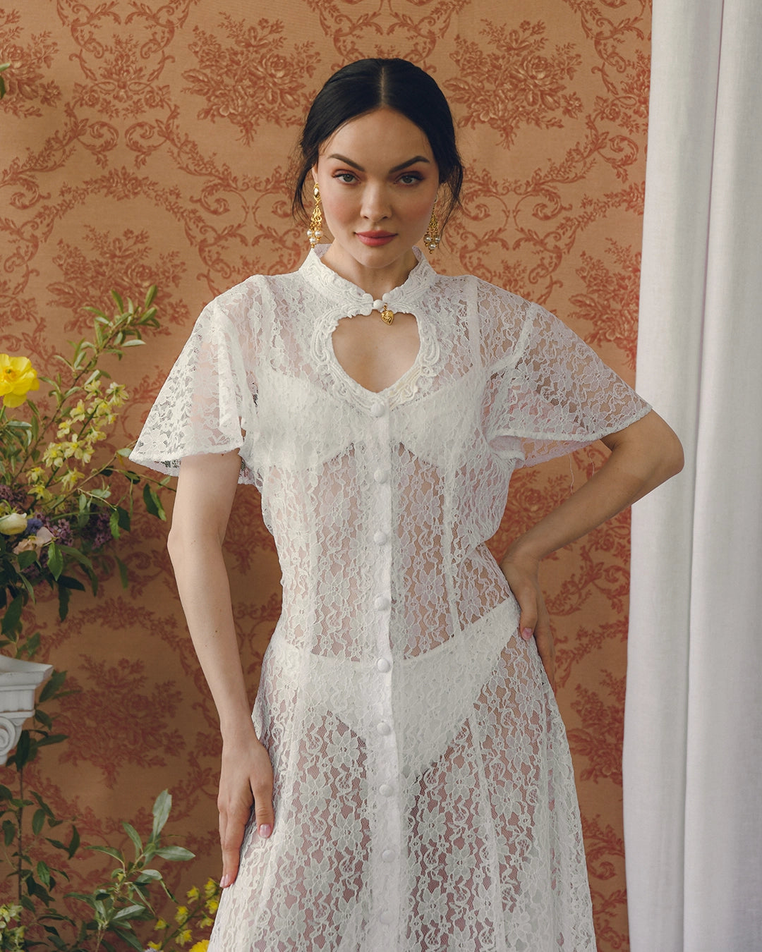 Vintage Lace Dress With Cut-Out Neckline