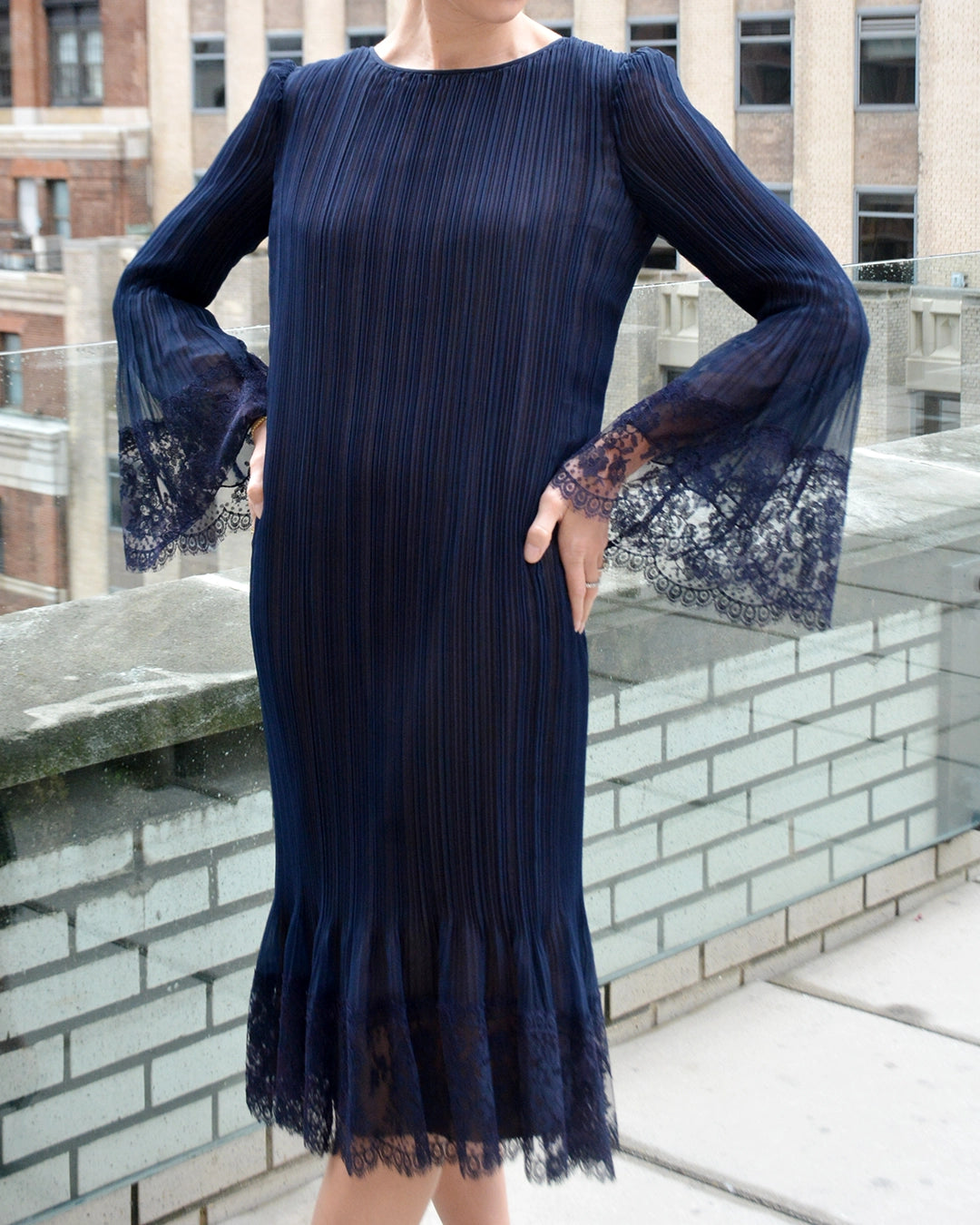 Vintage 1970s Plissé Dress with Lace Trim