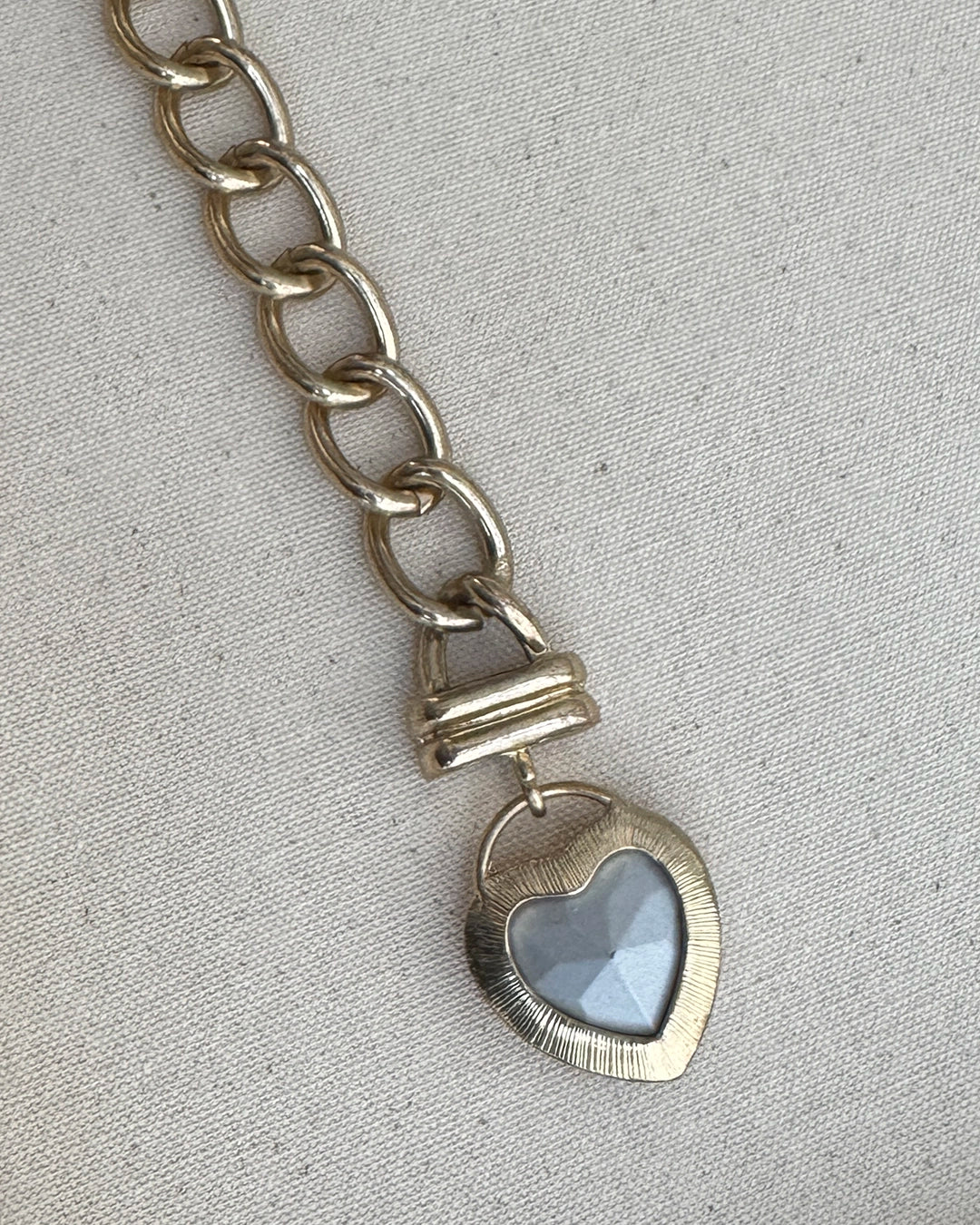 Vintage Chunky Gold Heart Charm Toggle Bracelet