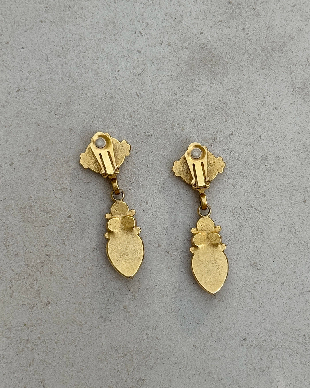 Vintage Etruscan Style Gold and Glass Earrings