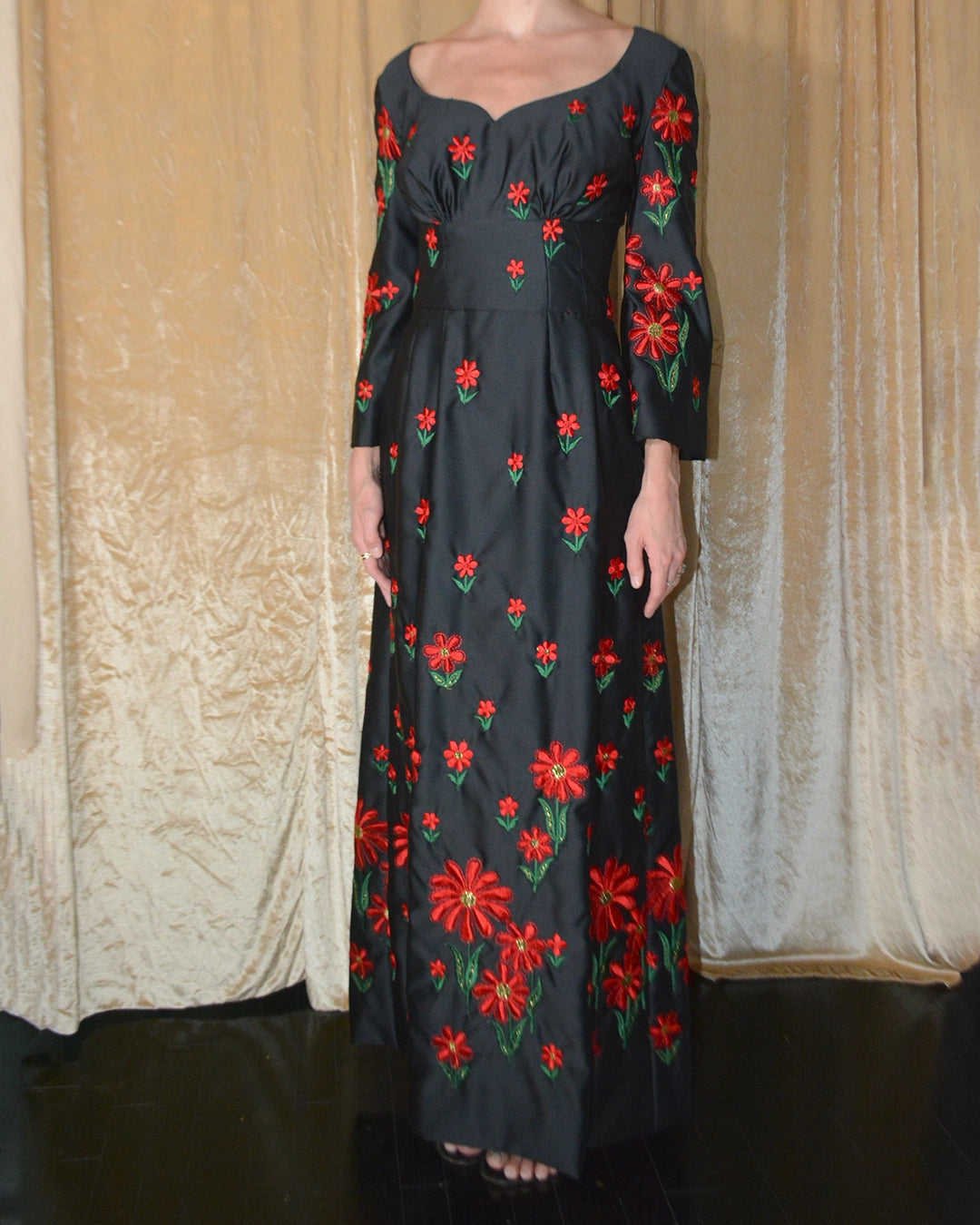 Vintage Sweetheart Neckline Long Sleeve Gown with Floral Embroidery