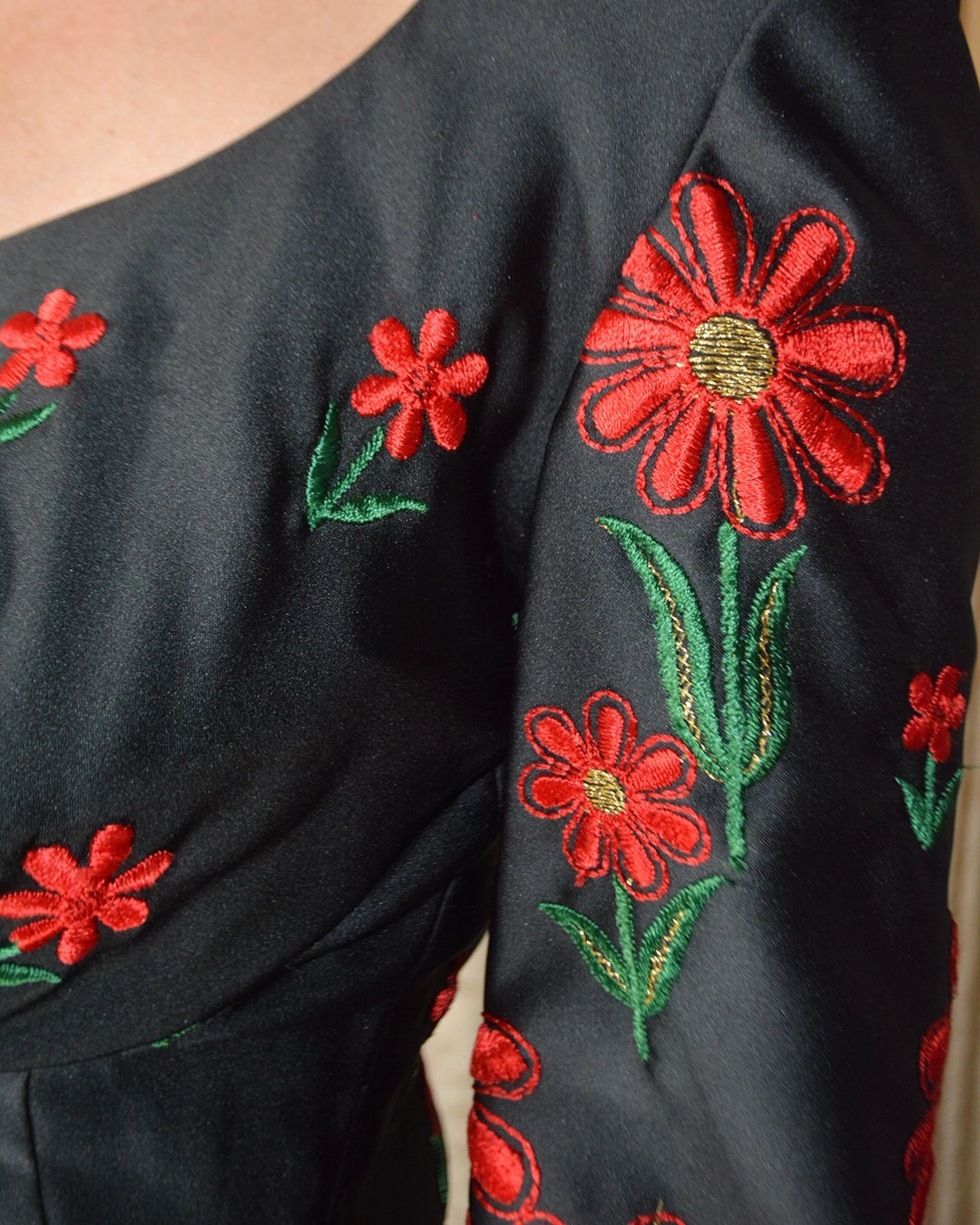 Vintage Sweetheart Neckline Long Sleeve Gown with Floral Embroidery