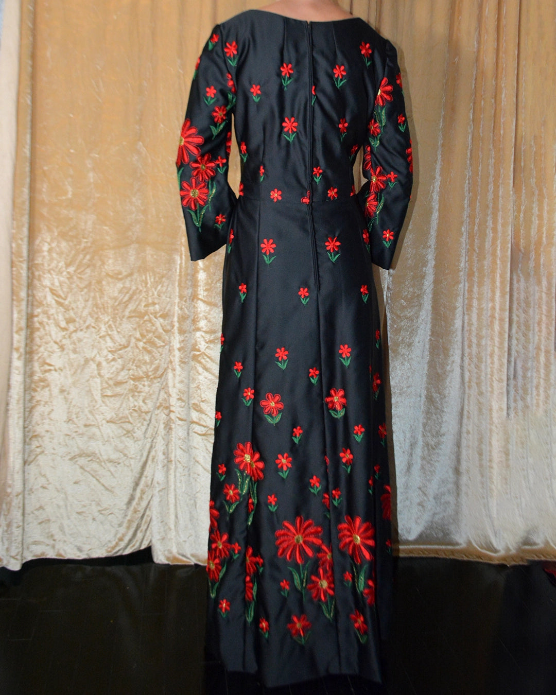 Vintage Sweetheart Neckline Long Sleeve Gown with Floral Embroidery