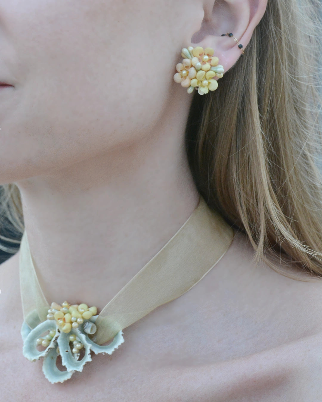 Vintage 1930s Pastel Seashell Choker Necklace + Earrings Set