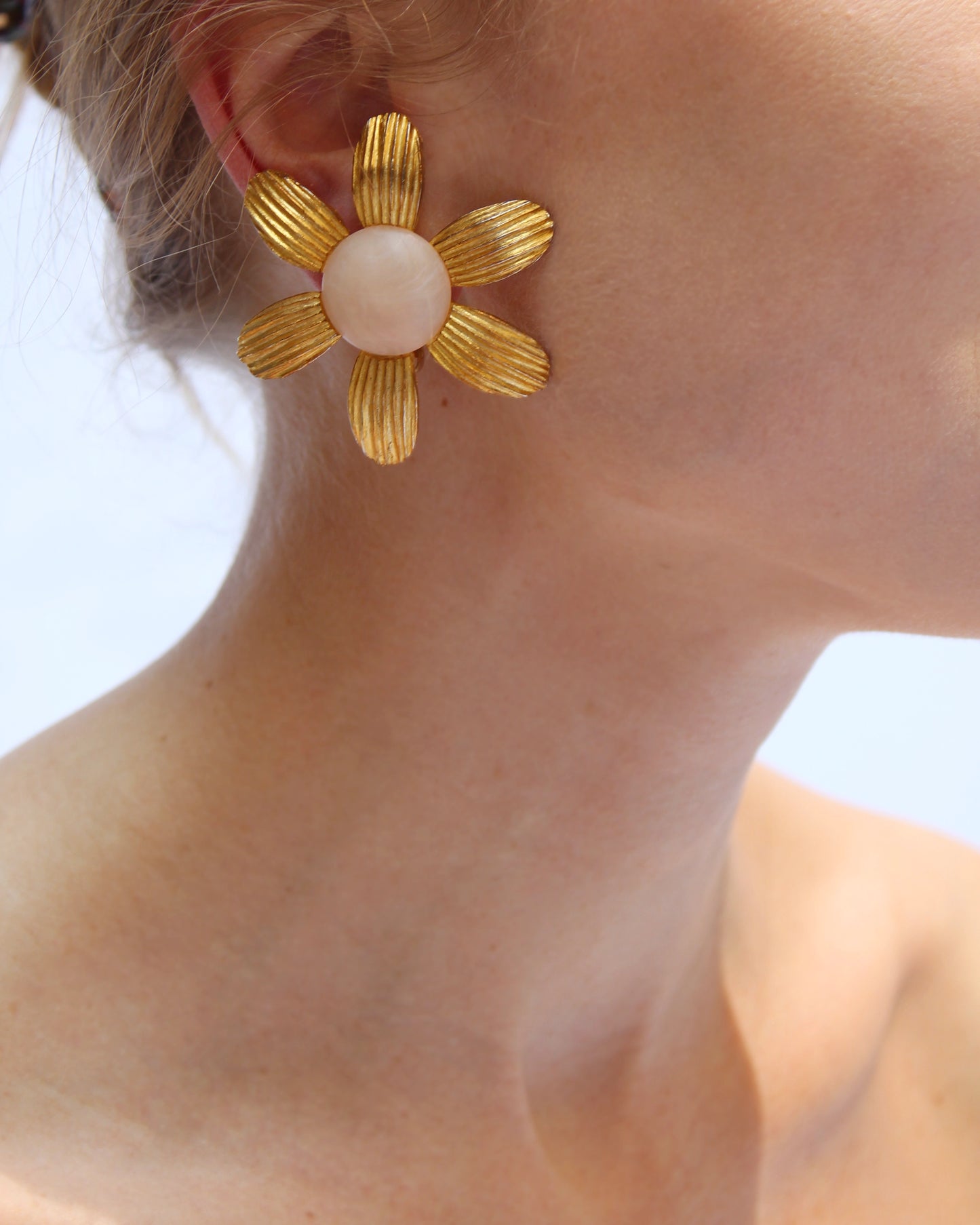 Vintage Oversized Stud Flower Earrings