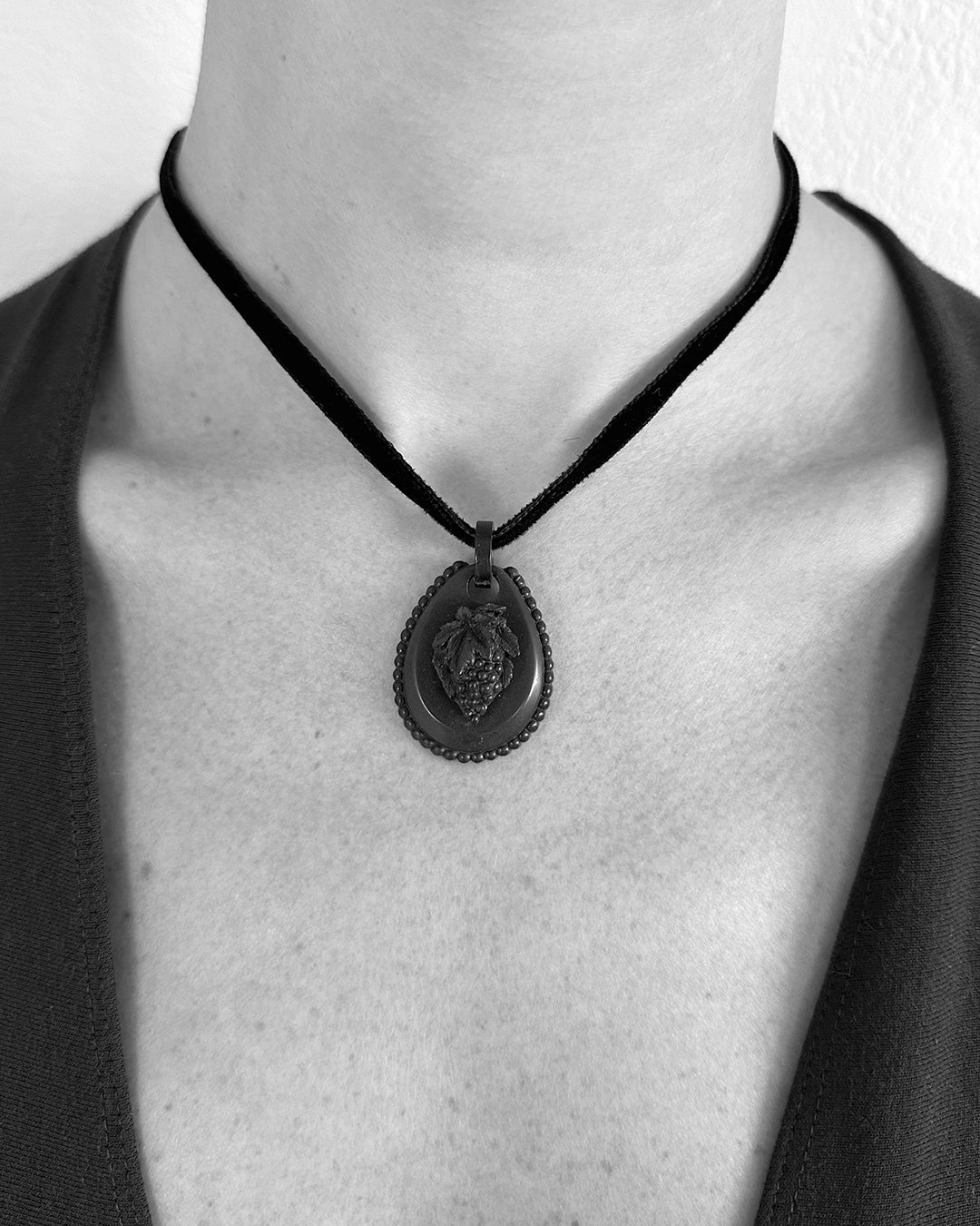Rare Victorian Vulcanite Grape Choker Necklace ca. 1860