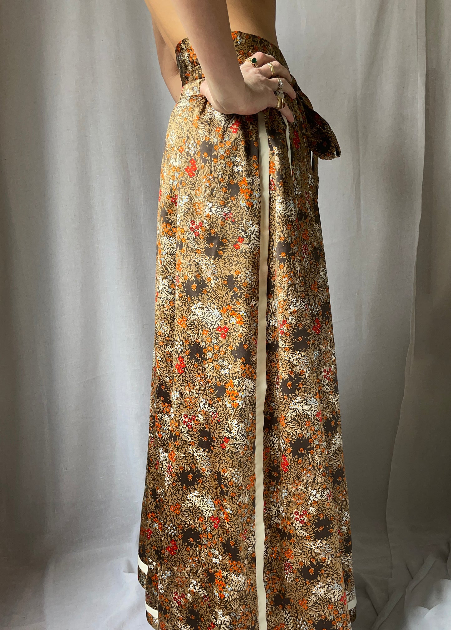Vintage 1970s Charmeuse Floral Maxiskirt