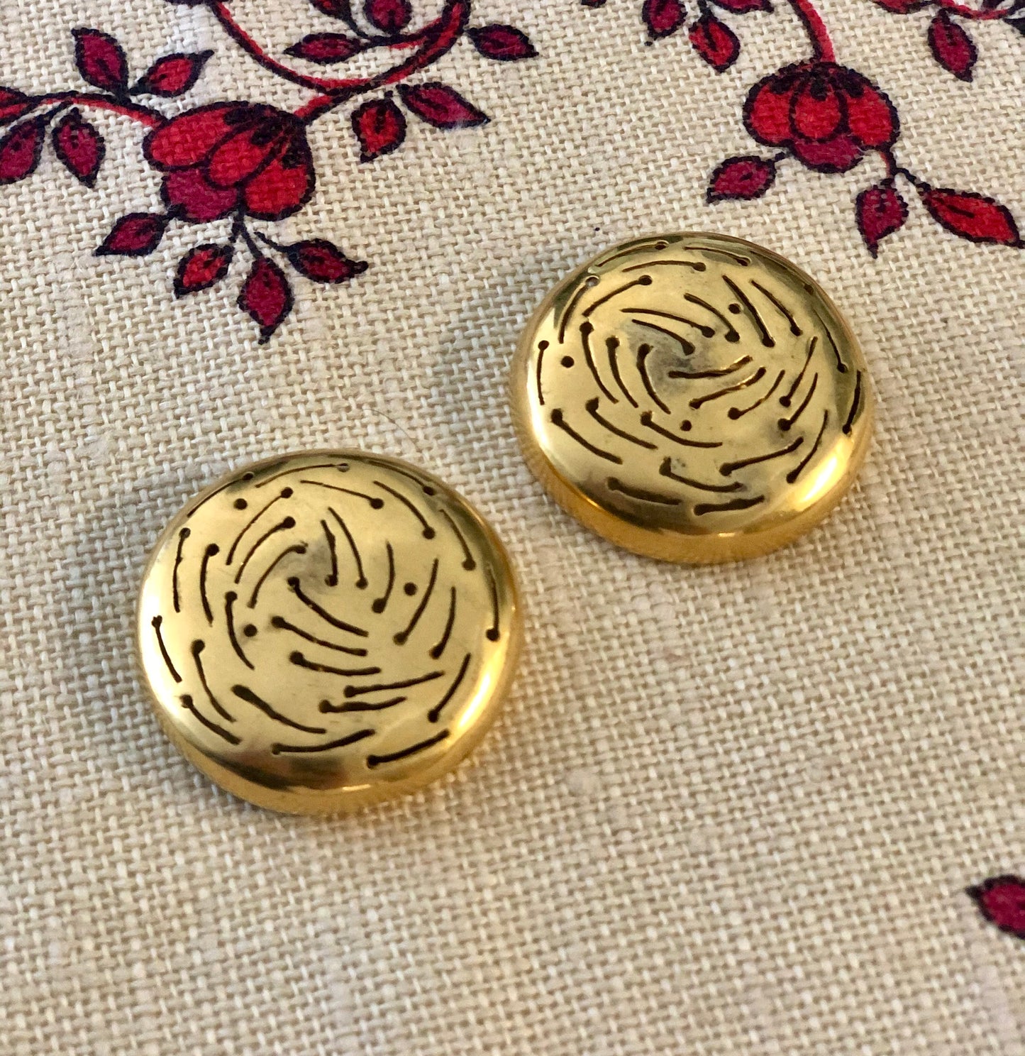 Vintage Handmade Metal Sculpture Earrings