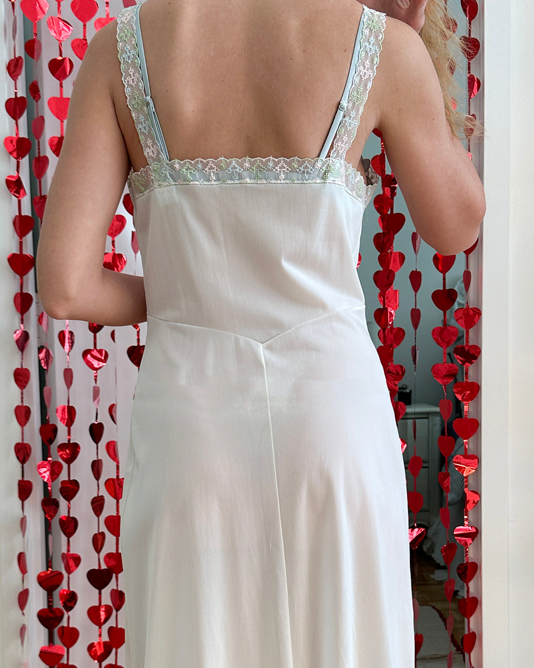 Vintage 1950s Multicolor Embroidered Slip | S