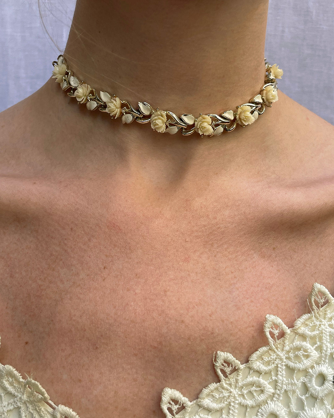 Vintage 1950s Rose Choker