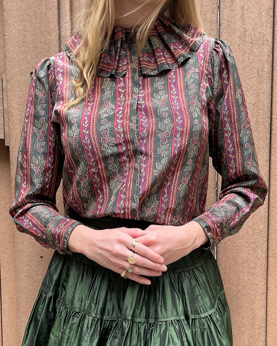 Vintage Ruffle Collar Shirt