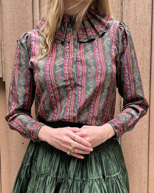 Vintage Ruffle Collar Shirt