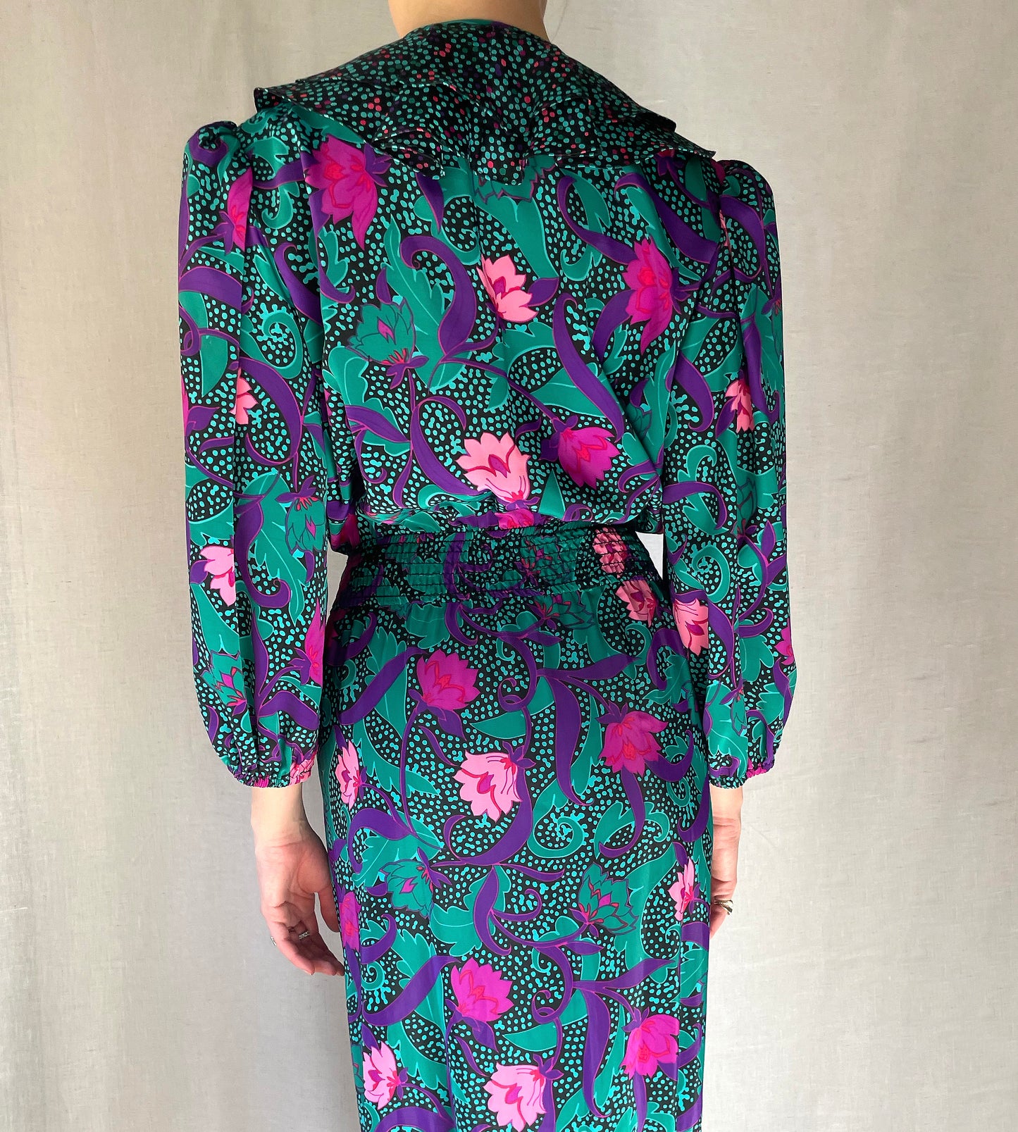 Vintage 1980s Shirred Waist Ruffled Dress