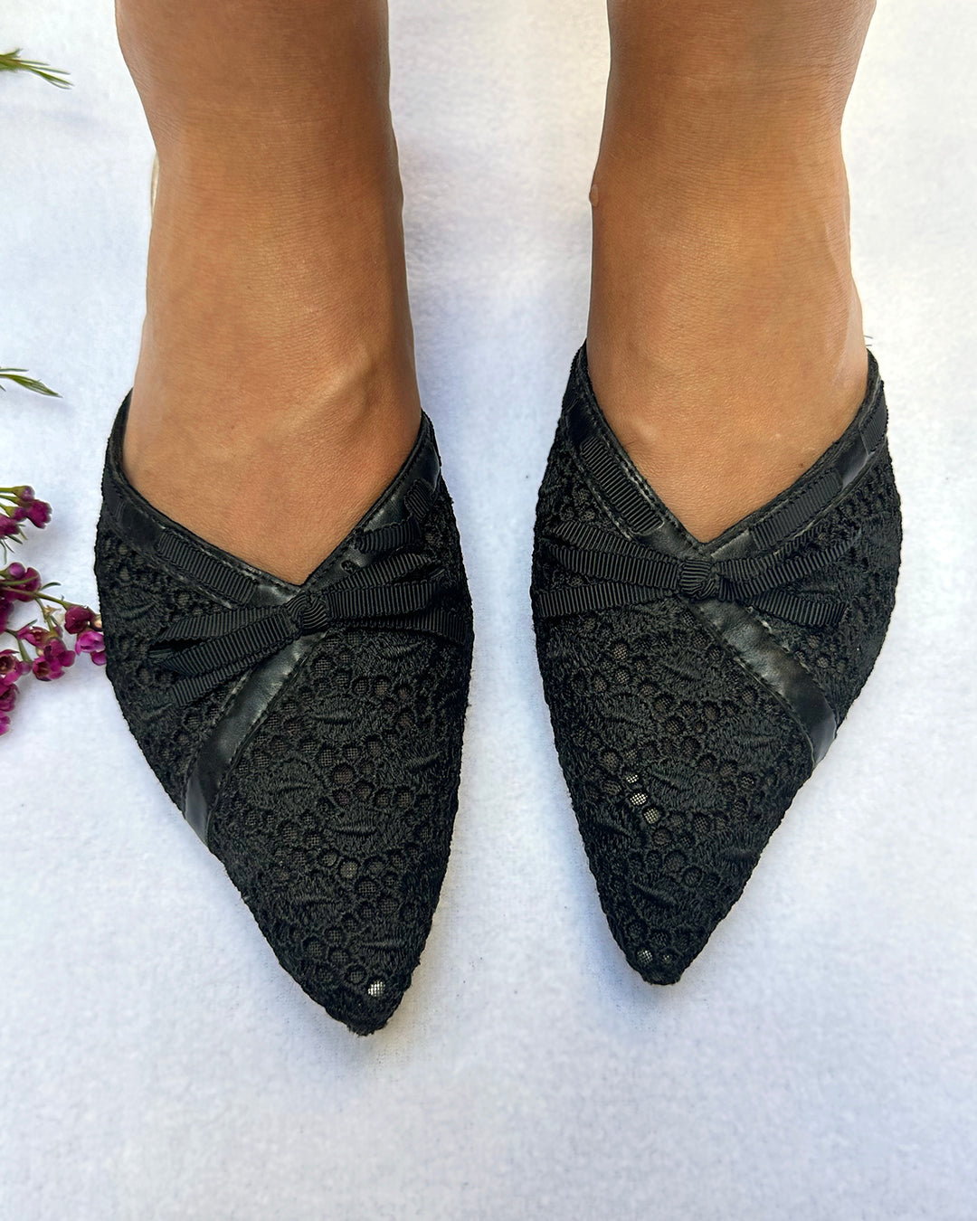 Vintage 90s Eyelet Lace Mules