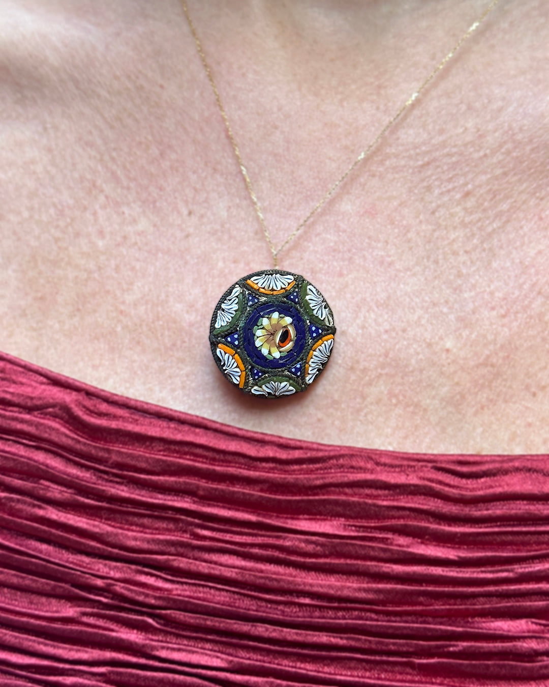 Antique Edwardian Micro-Mosaic Pendant/Brooch, Ca. 1910