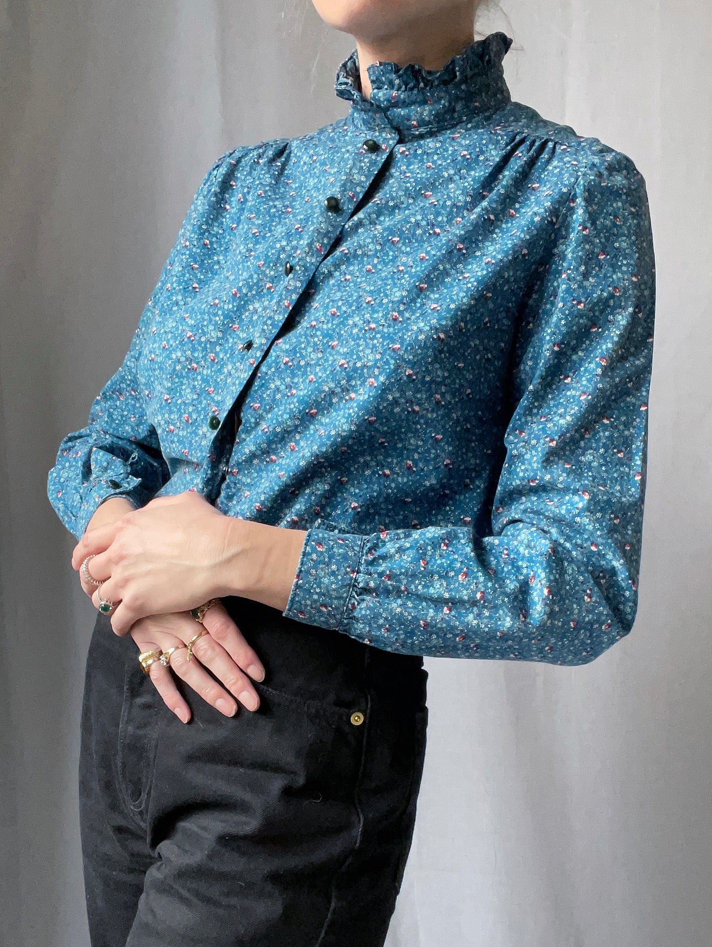 Vintage Ruffle Collar Calico Blouse