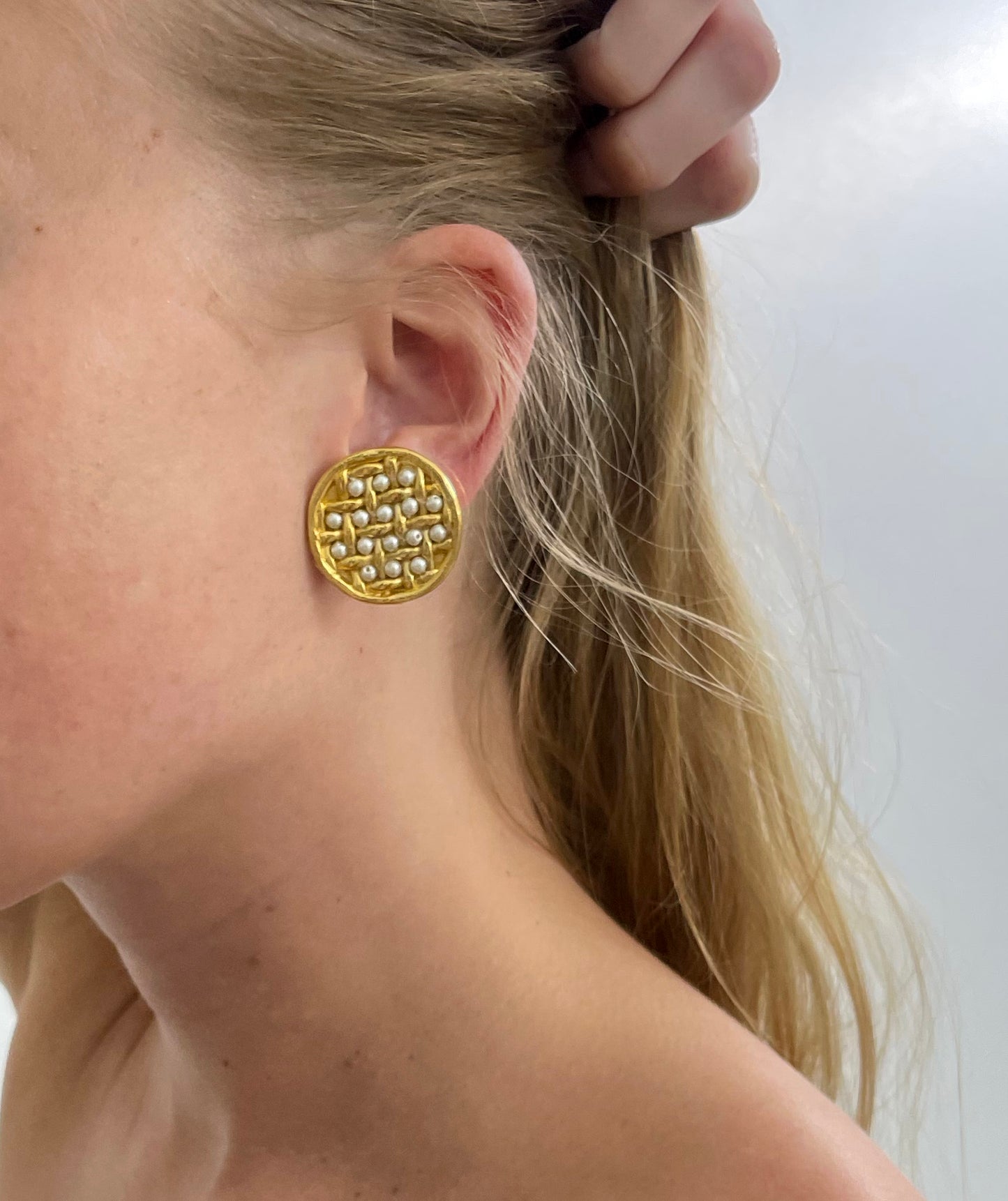 Rare Vintage Jacky De G Pearl Basket-Weave Earrings