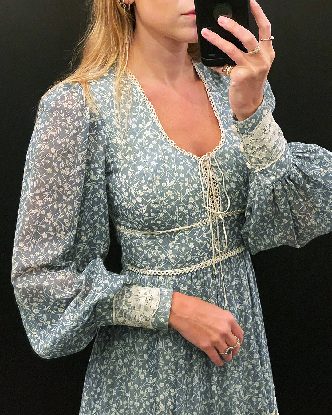 Rare 1970s Gunne Sax Long Sleeve Maxidress| XS-M